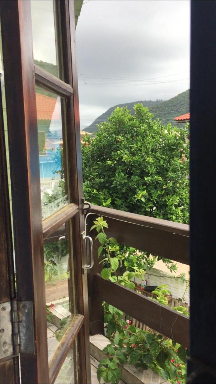 Hostel Mueller Na Praia De Mocambique Florianópolis 외부 사진